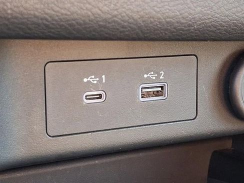 Used 2022 Nissan Rogue SV image 54