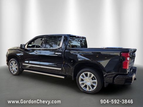 New 2026 Chevrolet Silverado 1500 High Country AWD/4WD image 4