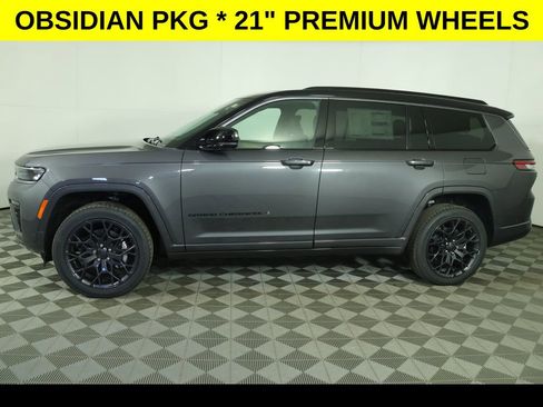 New 2026 Jeep Grand Cherokee L Summit AWD/4WD image 8