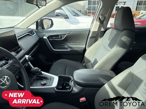 Used 2025 Toyota RAV4 LE image 15