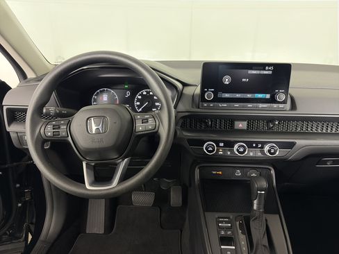 Used 2025 Honda CR-V LX image 3