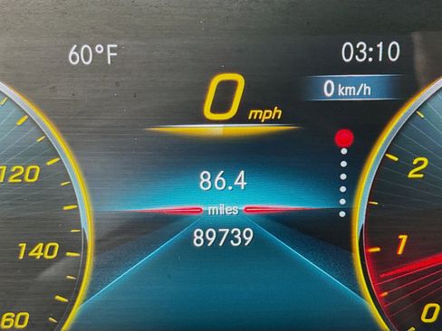 Used 2020 Mercedes-Benz CLA 250 4MATIC image 16