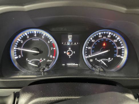 Used 2016 Toyota Highlander Limited AWD/4WD image 34