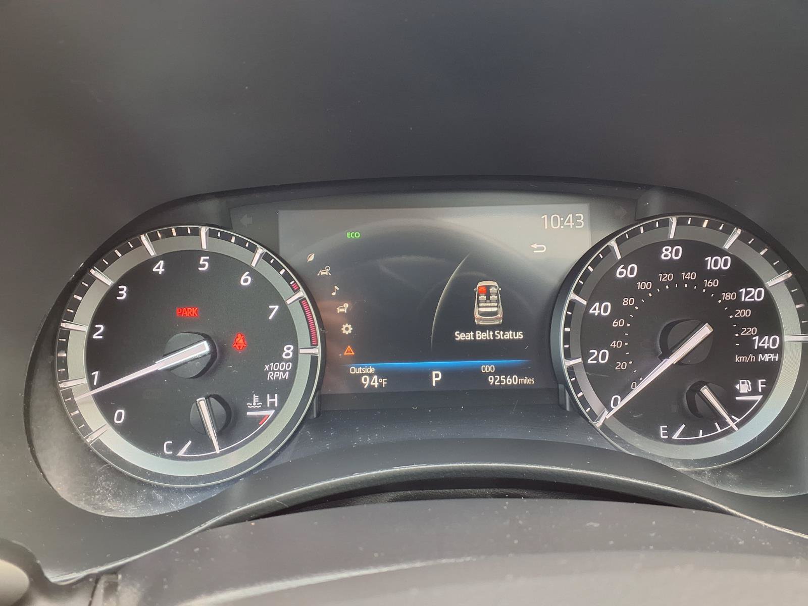 Used 2021 Toyota Highlander XLE FWD image 18