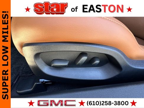 Used 2016 Chevrolet Corvette Z06 w/ 2LZ Preferred Equipment Group image 21