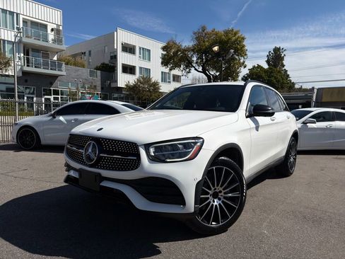Used 2020 Mercedes-Benz GLC 300 w/ AMG Line image 1
