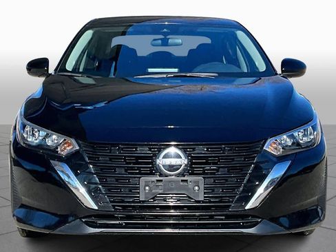 Used 2024 Nissan Sentra S image 3