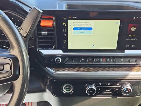 Used 2023 GMC Sierra 1500 SLE w/ Enhanced Capability Package AWD/4WD image 18