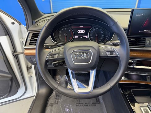 Used 2023 Audi Q5 2.0T Premium w/ Convenience Package AWD/4WD image 14