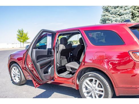 Used 2023 Dodge Durango GT AWD/4WD image 15