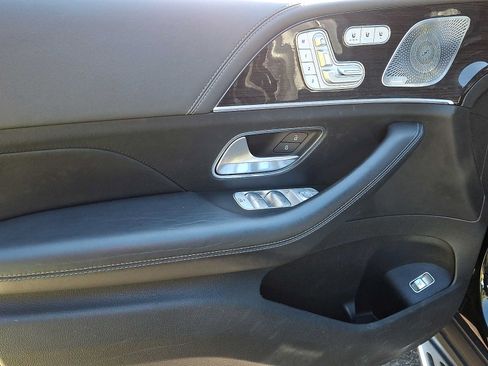 Used 2020 Mercedes-Benz GLS 580 4MATIC image 10