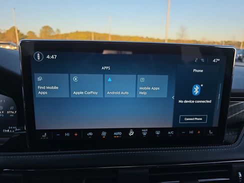 Used 2023 Lincoln Corsair Reserve w/ Jet Appearance Package image 24