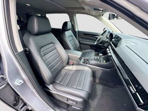 Used 2025 Honda CR-V EX-L image 29