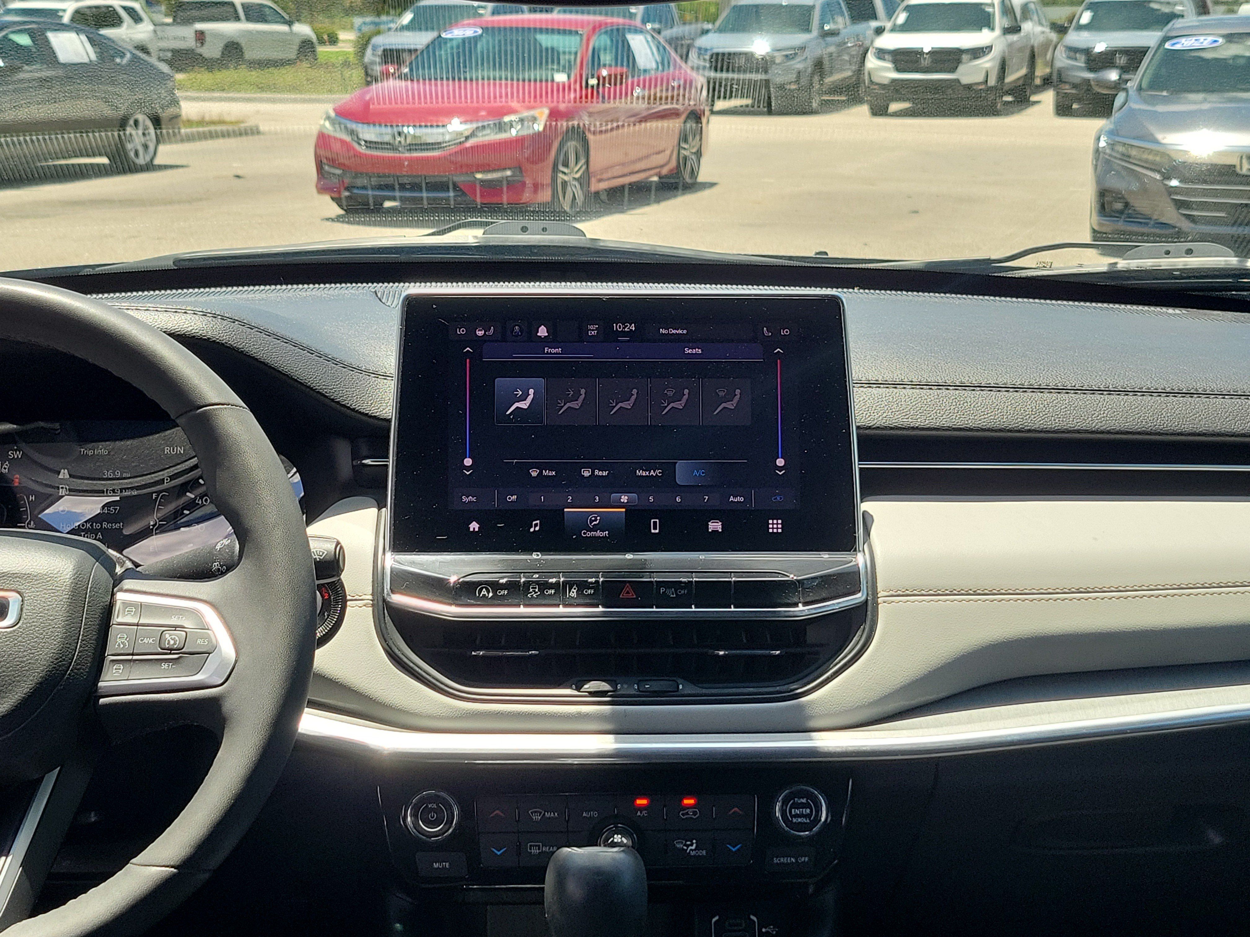 Used 2023 Jeep Compass Limited AWD/4WD image 20
