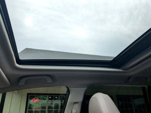 Used 2020 Subaru Forester Limited image 28