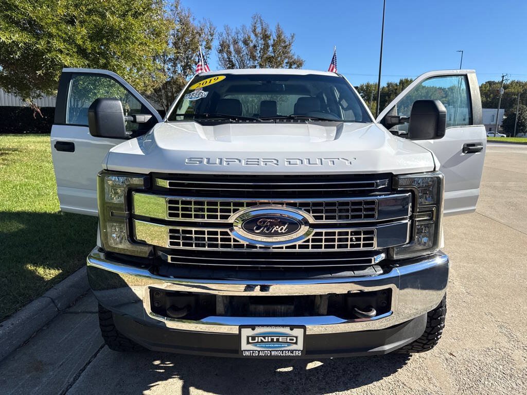Used 2019 Ford F350 XL AWD/4WD image 8