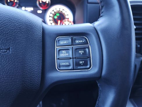 Used 2017 RAM 1500 Sport image 37