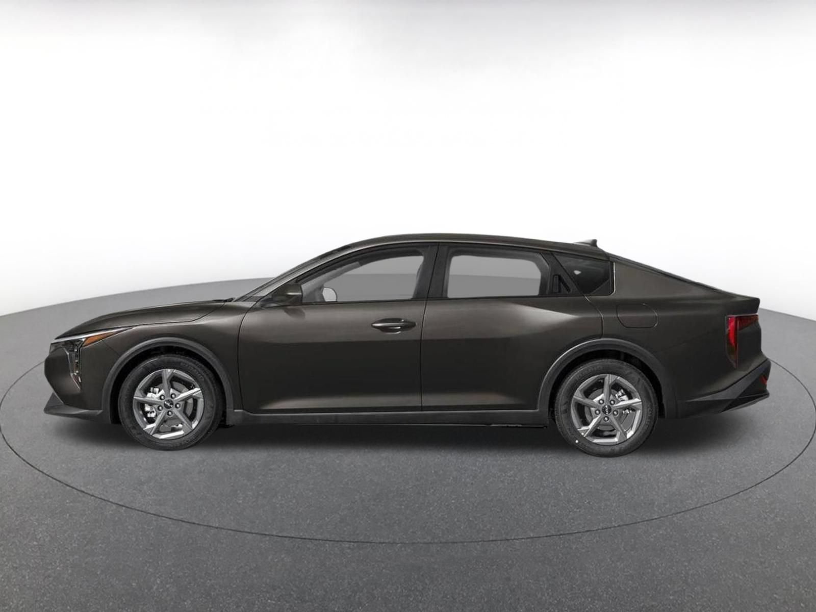 Used 2025 Kia K4 FWD image 3