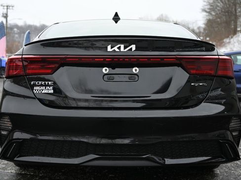 Used 2023 Kia Forte GT-Line w/ GT-Line Premium Package image 6