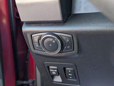 Used 2020 Ford F150 XLT w/ Equipment Group 301A Mid image 25