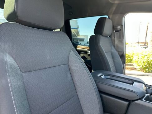 Certified 2023 Chevrolet Silverado 1500 LT AWD/4WD image 33