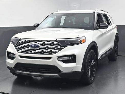 Used 2022 Ford Explorer Platinum AWD/4WD image 6