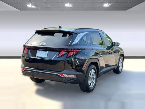 Used 2024 Hyundai Tucson SEL FWD image 9