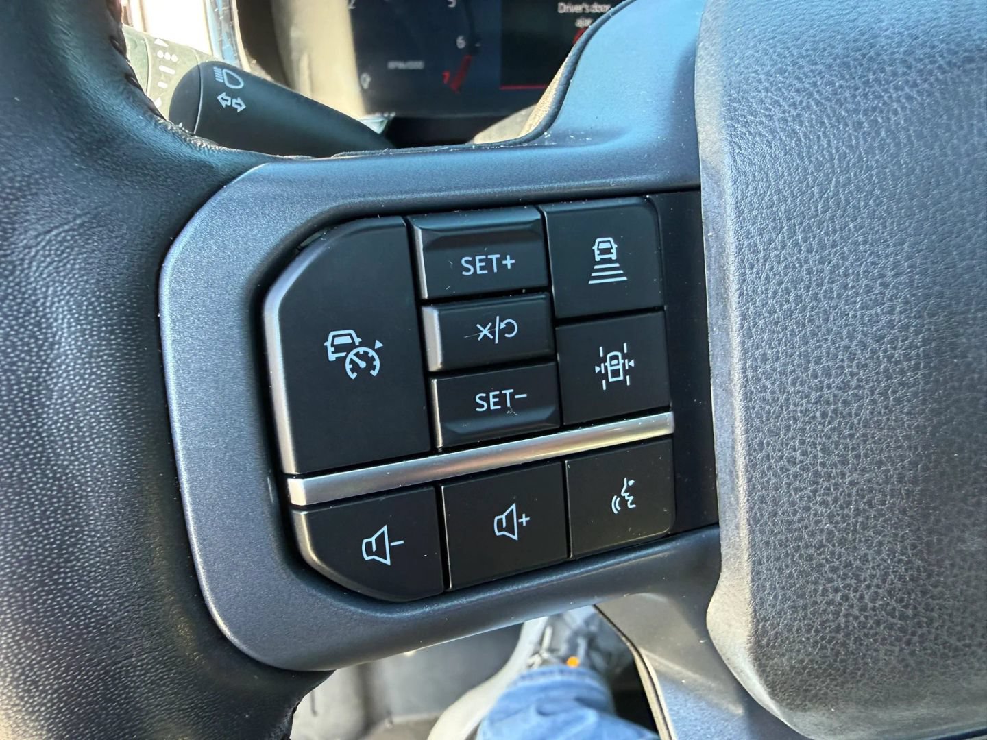 Used 2024 Ford F150 Lariat w/ Tow/Haul Package AWD/4WD image 30