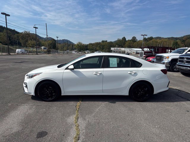 Used 2020 Kia Forte LXS FWD image 5