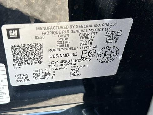 Used 2020 Cadillac Escalade Luxury AWD/4WD image 19