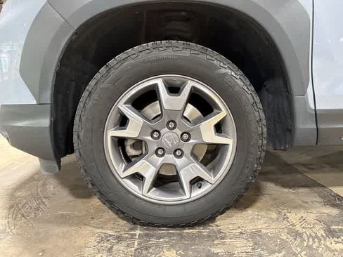 Used 2023 Honda Passport TrailSport image 10