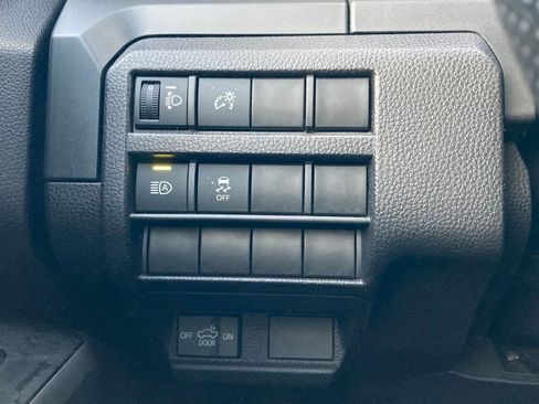 Used 2024 Toyota Tacoma SR RWD image 13