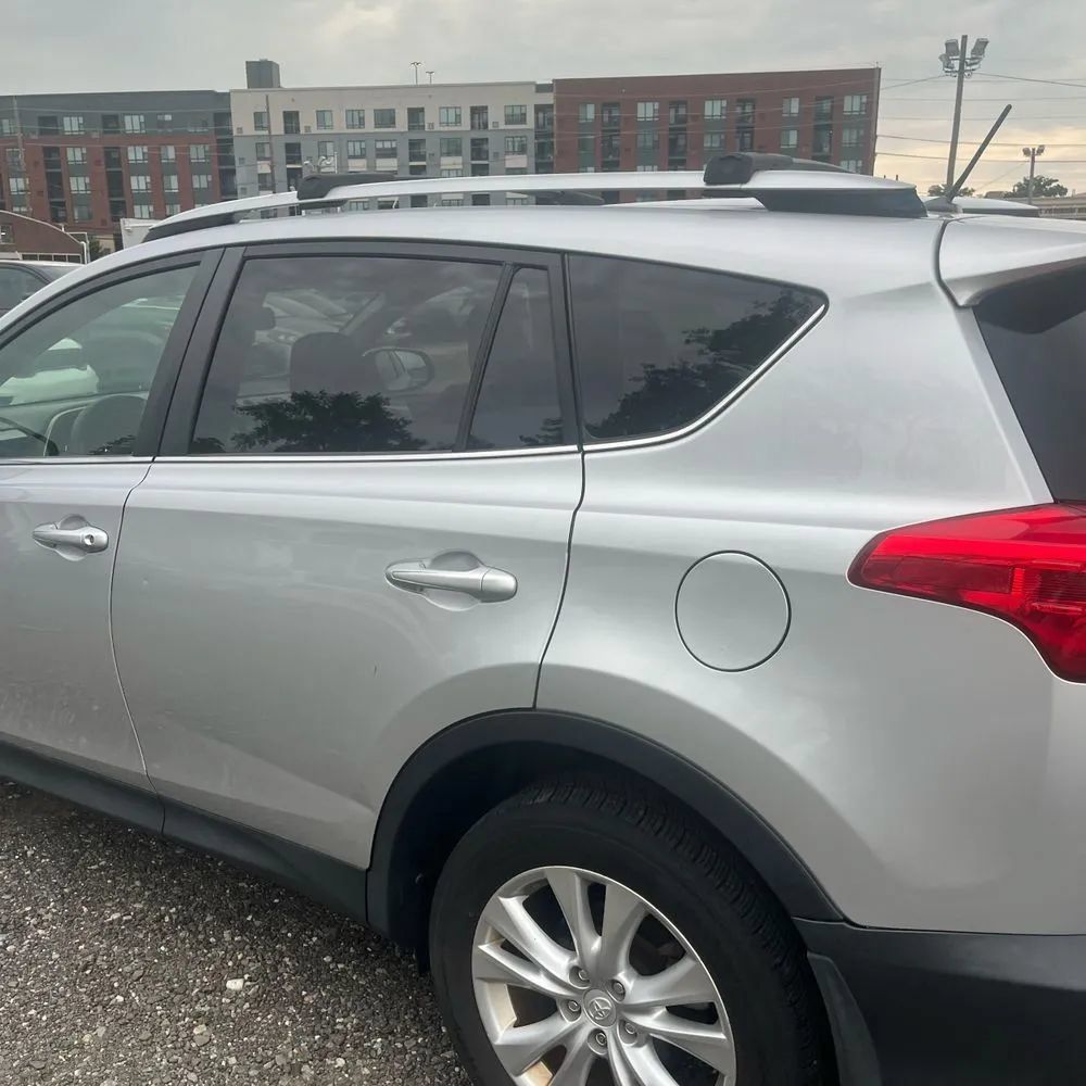Used 2015 Toyota RAV4 Limited w/ Outdoor Package AWD/4WD image 6