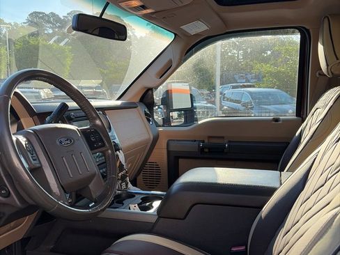 Used 2011 Ford F350 Lariat w/ Lariat Ultimate Pkg AWD/4WD image 5