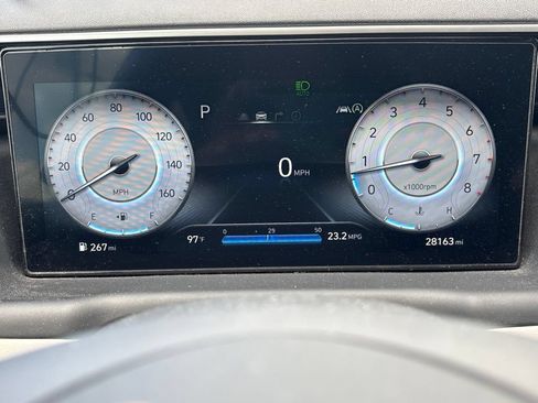 Used 2024 Hyundai Tucson Limited FWD image 20