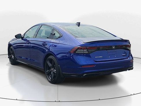 Used 2024 Honda Accord Sport image 8