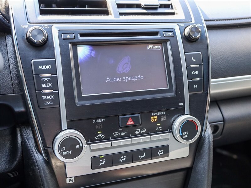 Used 2014 Toyota Camry SE FWD image 27