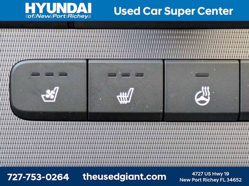 Used 2023 Hyundai Palisade Calligraphy image 34