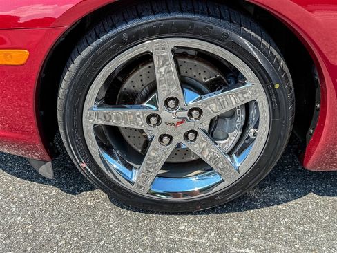 Used 2007 Chevrolet Corvette Coupe w/ Preferred Equipment Group RWD image 20