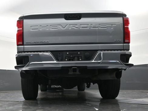 Used 2024 Chevrolet Silverado 2500 LTZ w/ LTZ Convenience Package AWD/4WD image 23