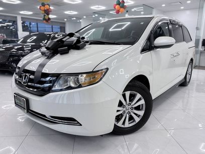 Used 2016 Honda Odyssey SE