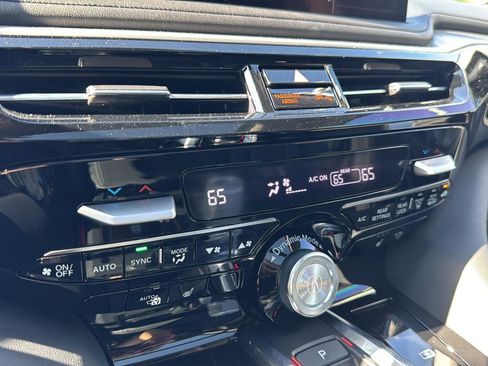 Certified 2026 Acura MDX FWD w/ Technology Package image 43