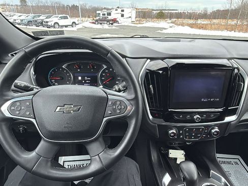 Used 2023 Chevrolet Traverse RS w/ LPO, Cargo Package image 29