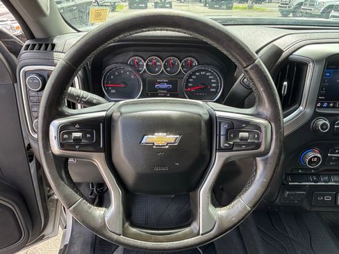 Used 2021 Chevrolet Silverado 2500 LT w/ Fleet Comfort Package AWD/4WD image 15