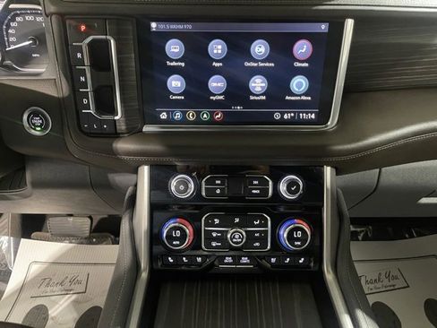 Used 2021 GMC Yukon Denali image 15