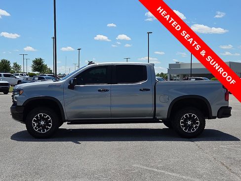 Used 2024 Chevrolet Silverado 1500 ZR2 w/ Technology Package AWD/4WD image 3