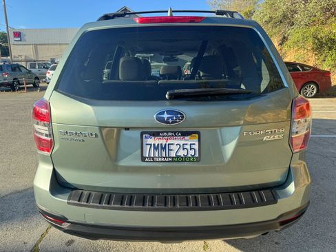 Used 2016 Subaru Forester 2.5i Premium w/ All-Weather Package image 6