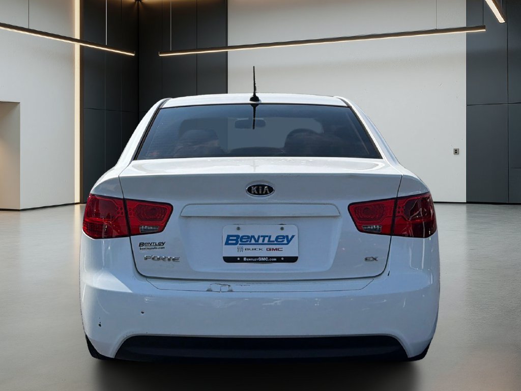 Used 2012 Kia Forte EX FWD image 5