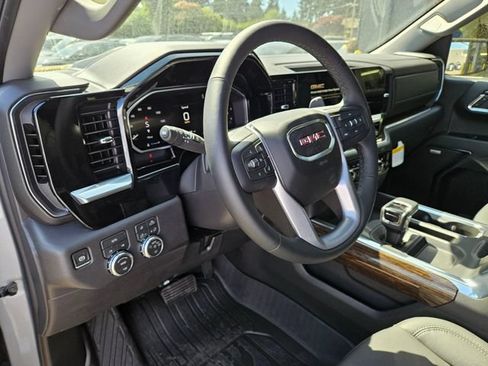 New 2026 GMC Sierra 1500 Elevation w/ Elevation Premium Package AWD/4WD image 20