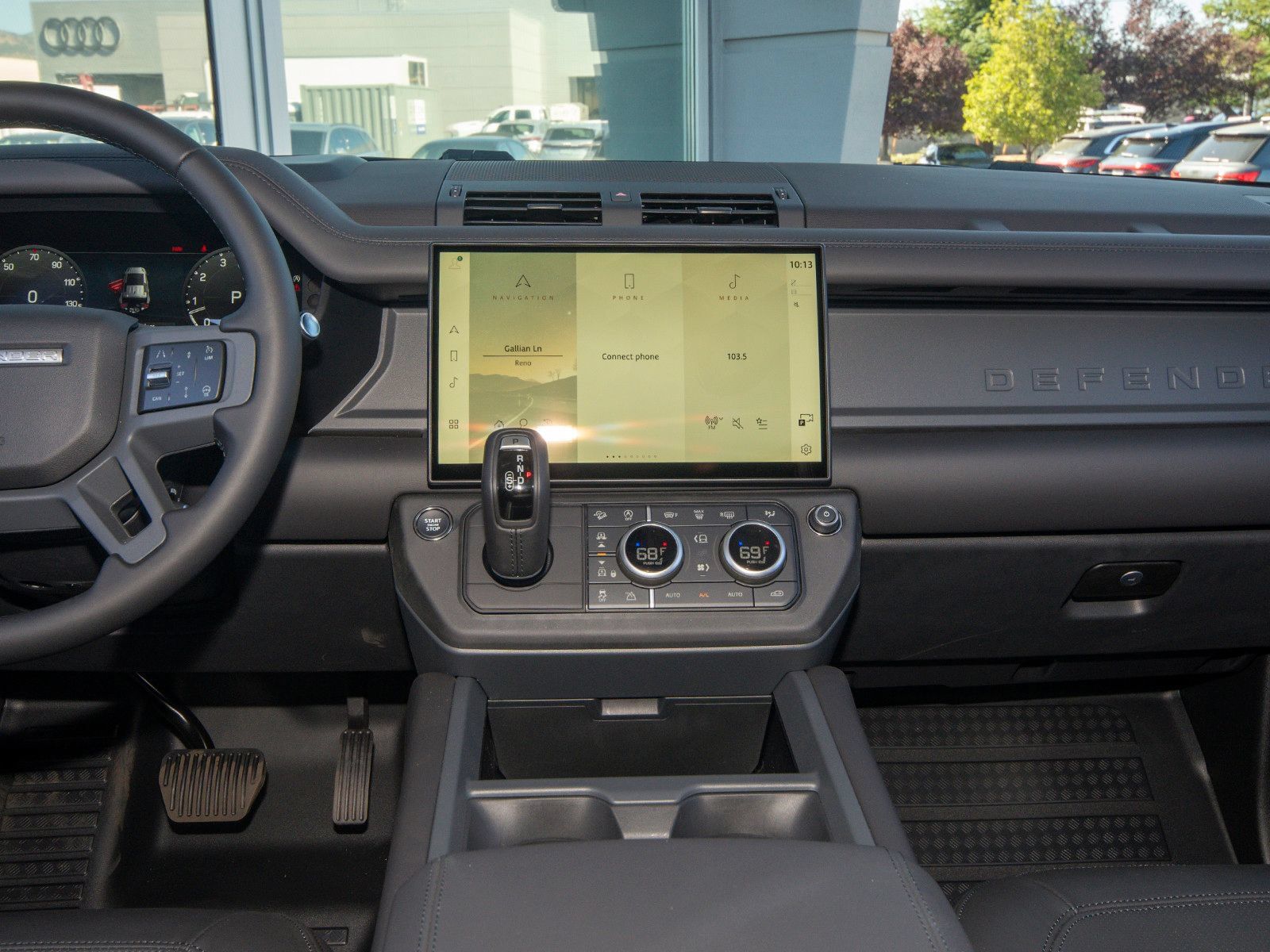 New 2026 Land Rover Defender 110 X-Dynamic SE AWD/4WD image 23